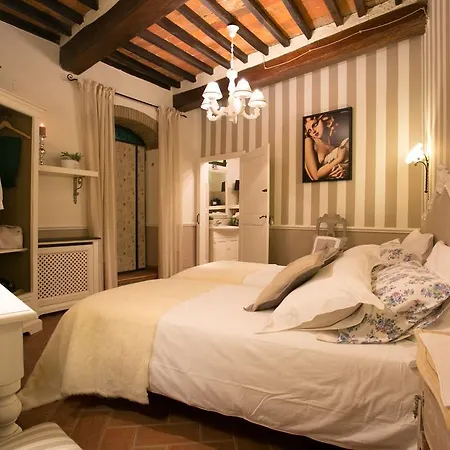 San Michele Al Borgo Bed & Breakfast *